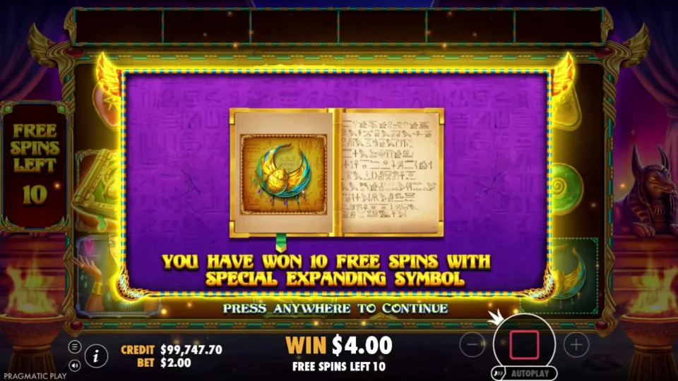 Book of Golden Sands: Ten free spins awarded with the crescent selected to expand.