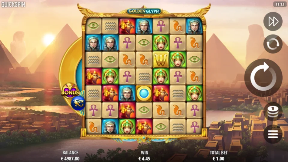 Golden Glyph: A lone W Wild and a Power Wild orb in the middle rows for EUR 4.45, the Eye of Horus still waiting on the wheel