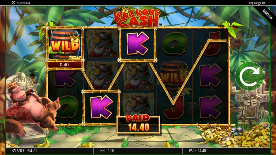 King Kong Cash: USD 14.40 in the PAID box at a USD 1.00 bet, 0.40 marked under the Wild barrel on reel 1