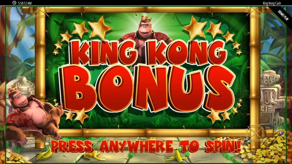 King Kong Cash: KING KONG BONUS card over the reels after a natural trigger, waiting for a press to spin for the starting bonus